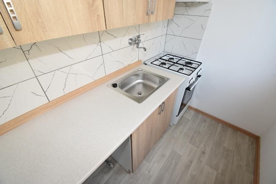 Pronájem byt 1+1 - Jana Kubelíka 1141, Most, 27 m² - 5