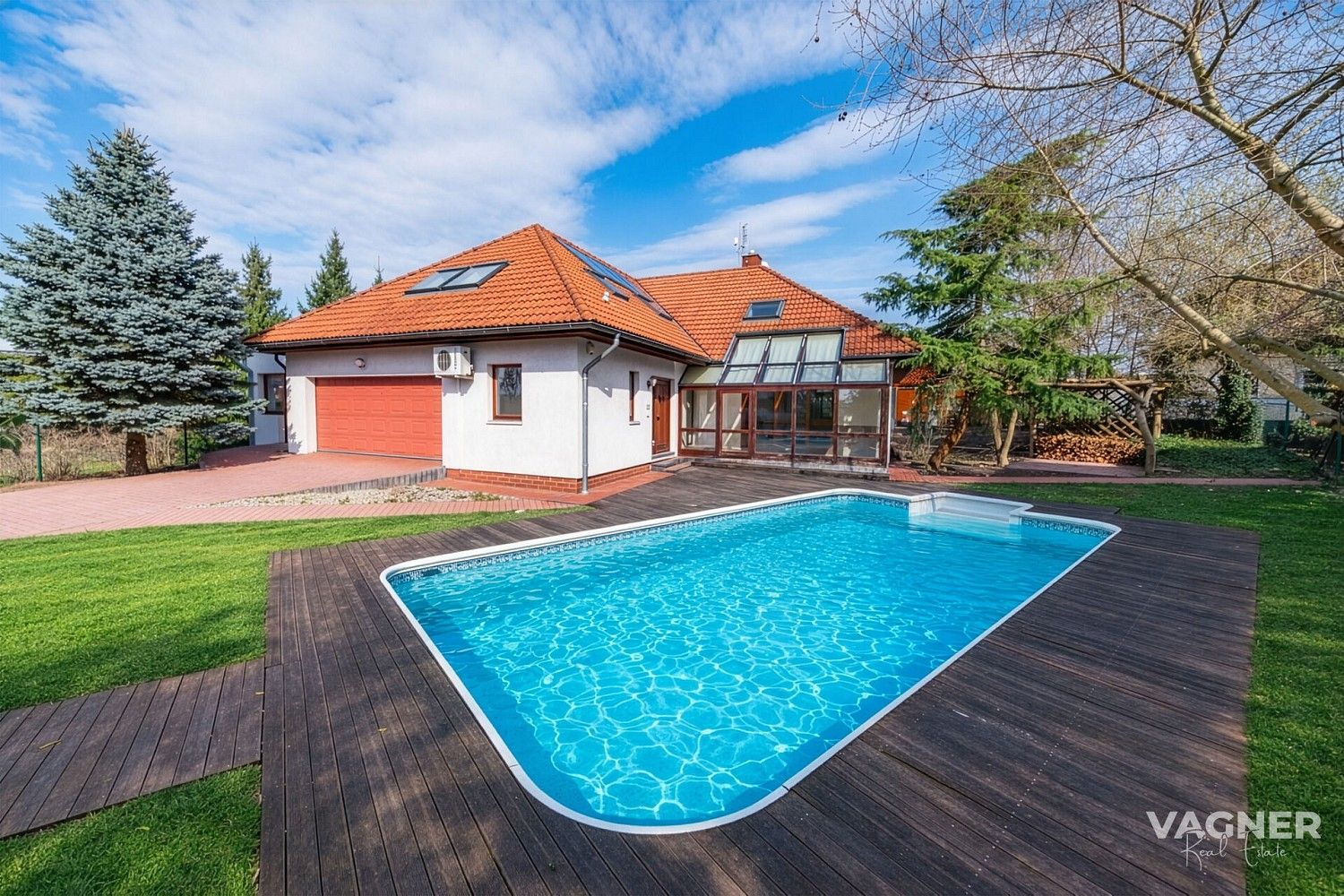 Rodinný dům, 368 m²