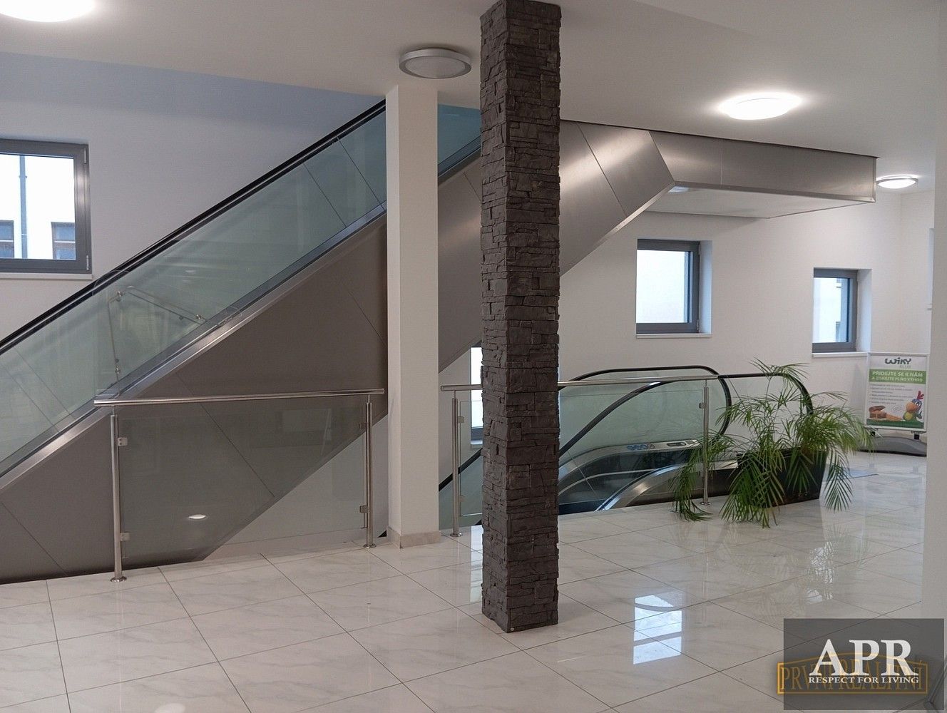 Pronájem obchodní prostory - Uherský Brod, okres Uherské Hradiště, Zlínský kraj, 150 m² - 5