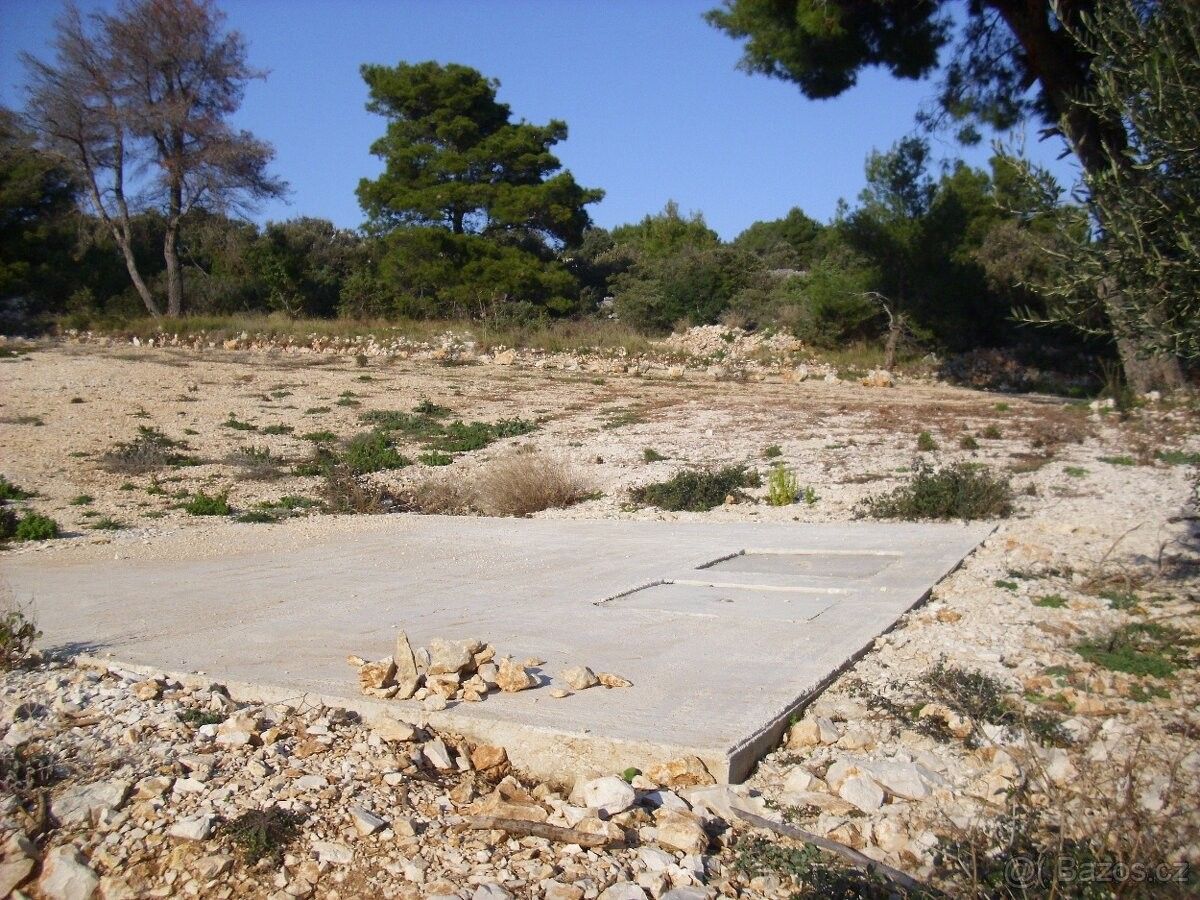 Nemovitost · 987 66, Zahraničí - 3