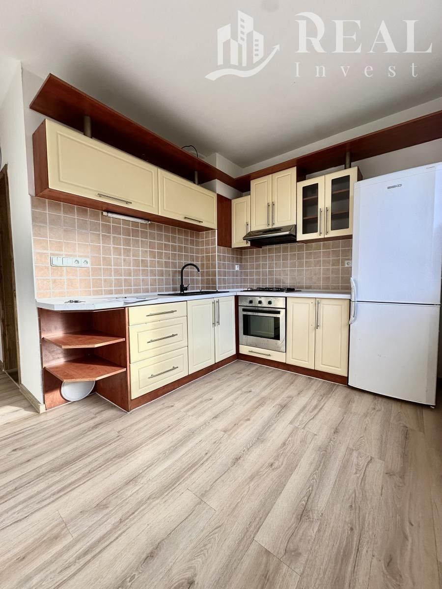 1+1, Dřínovská, Chomutov, 59 m²