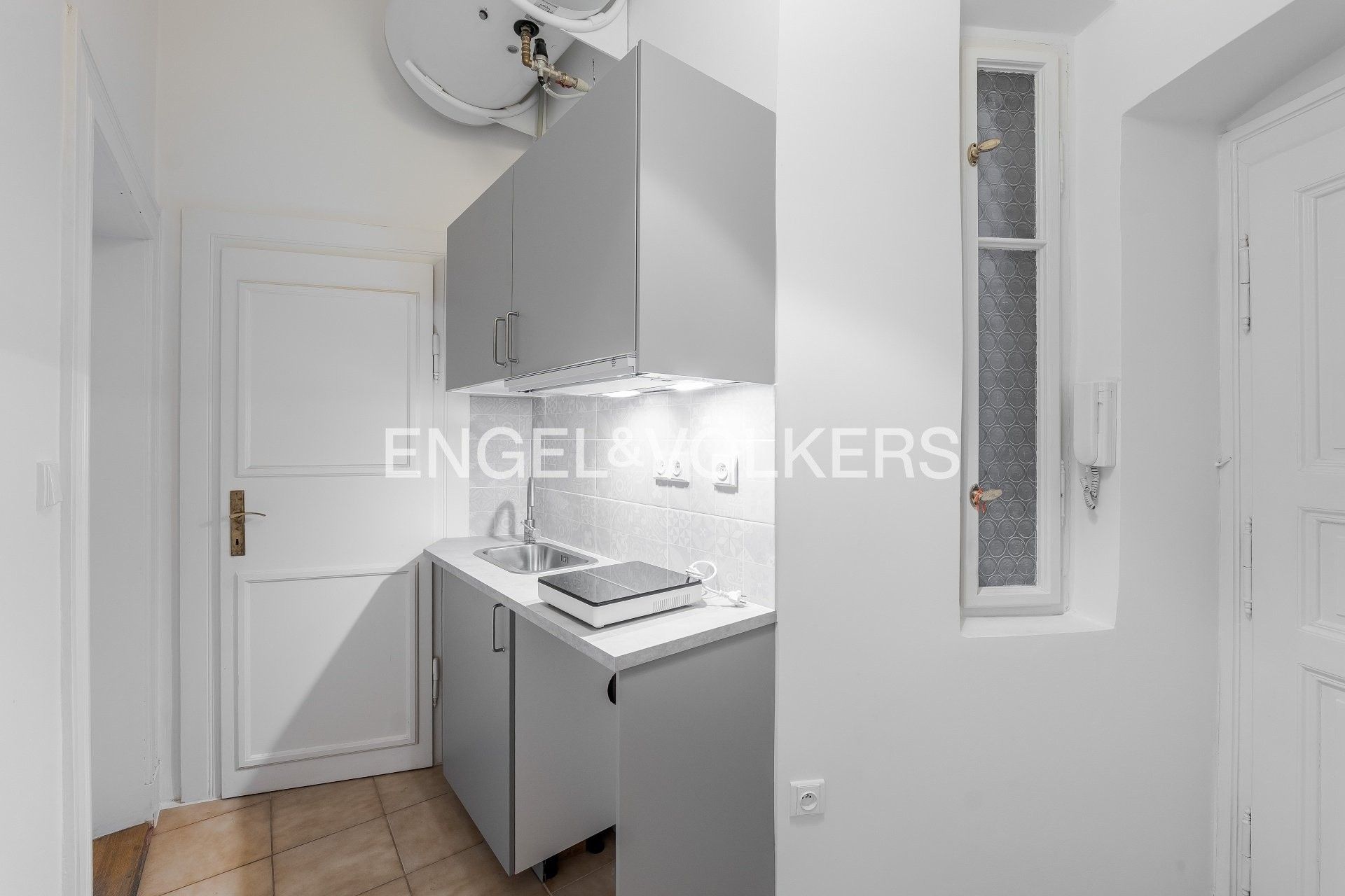 Byt 1+1 · 26 m² · Ovenecká 1022, Praha Holešovice - 3