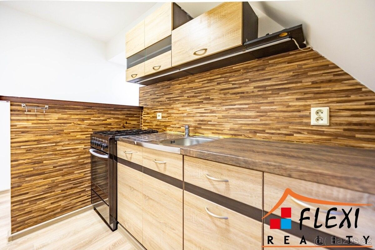 Pronájem byt - Opava, 746 01