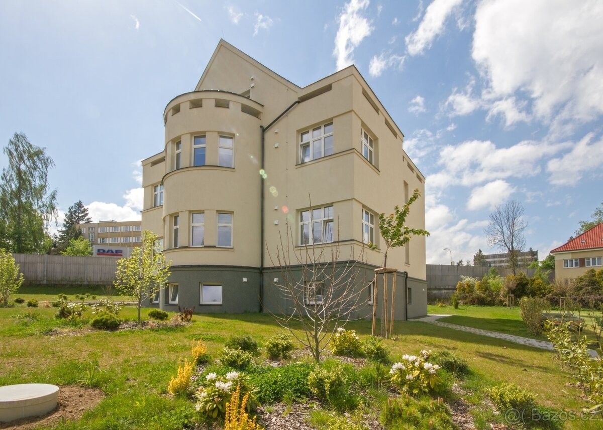 Kanceláře, Humpolec, 396 01, 131 m²