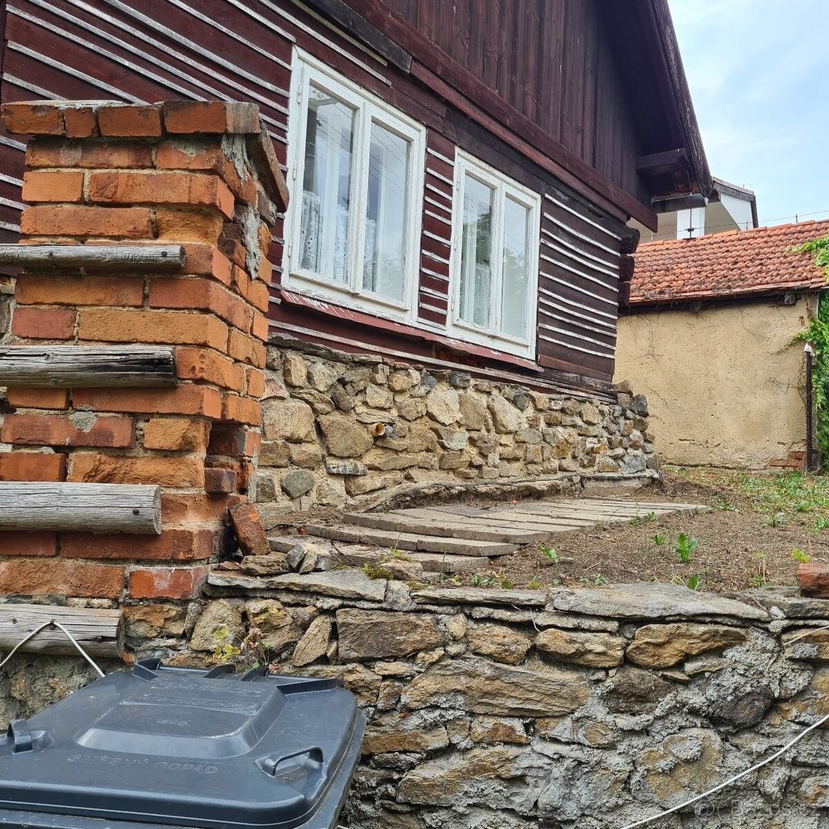 Chata · Bernartice u Milevska, 398 43 - 4