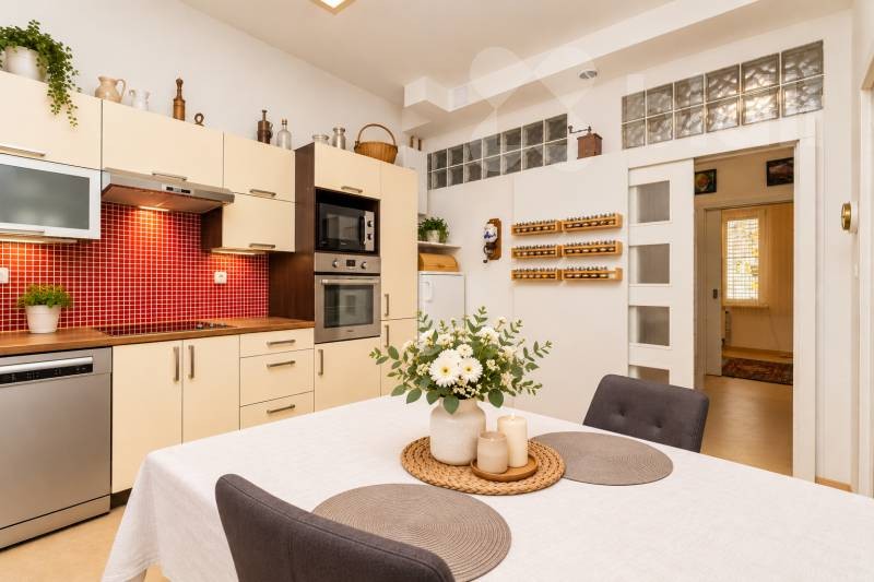 Byt 2+1 · 71 m² · U svobodárny 1064, Praha Libeň - 3