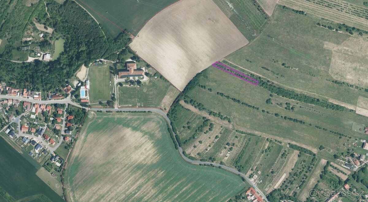 Zemědělské pozemky, Strážovice, 696 38, 1 244 m²