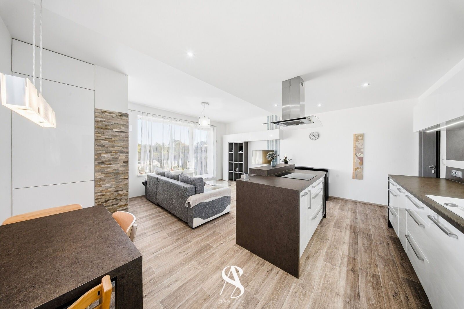 Prodej byt 2+kk - Jarmily Glazarové 413, Olomouc Hejčín, 74 m² - 2