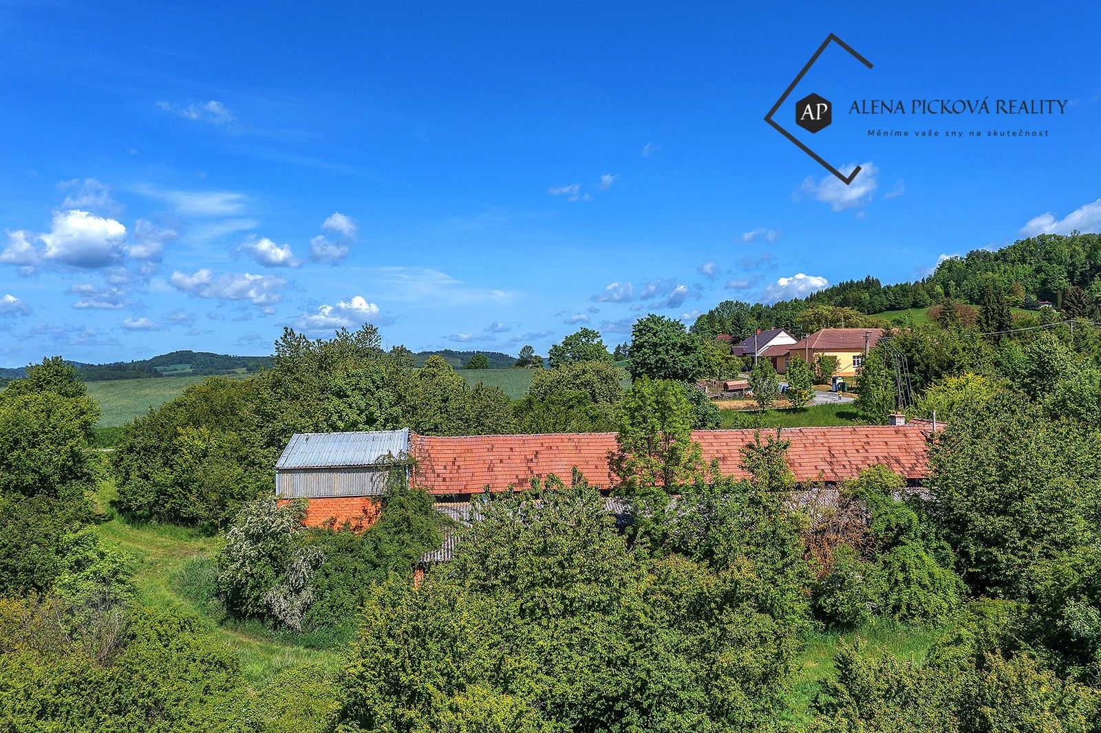 Zemědělské usedlosti, Louka, 1 m²