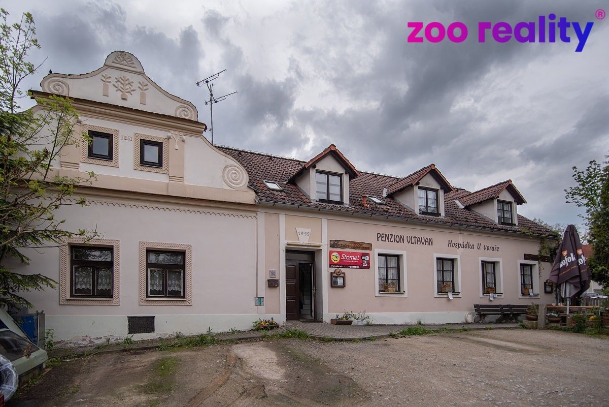 Ubytovací zařízení, Purkarec, Hluboká nad Vltavou, 2 172 m²