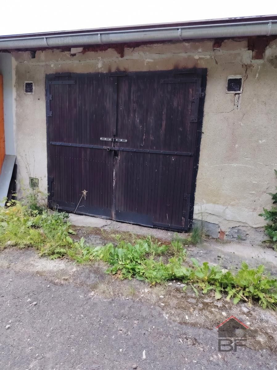 Garáže, Stráž pod Ralskem, 26 m² - 2