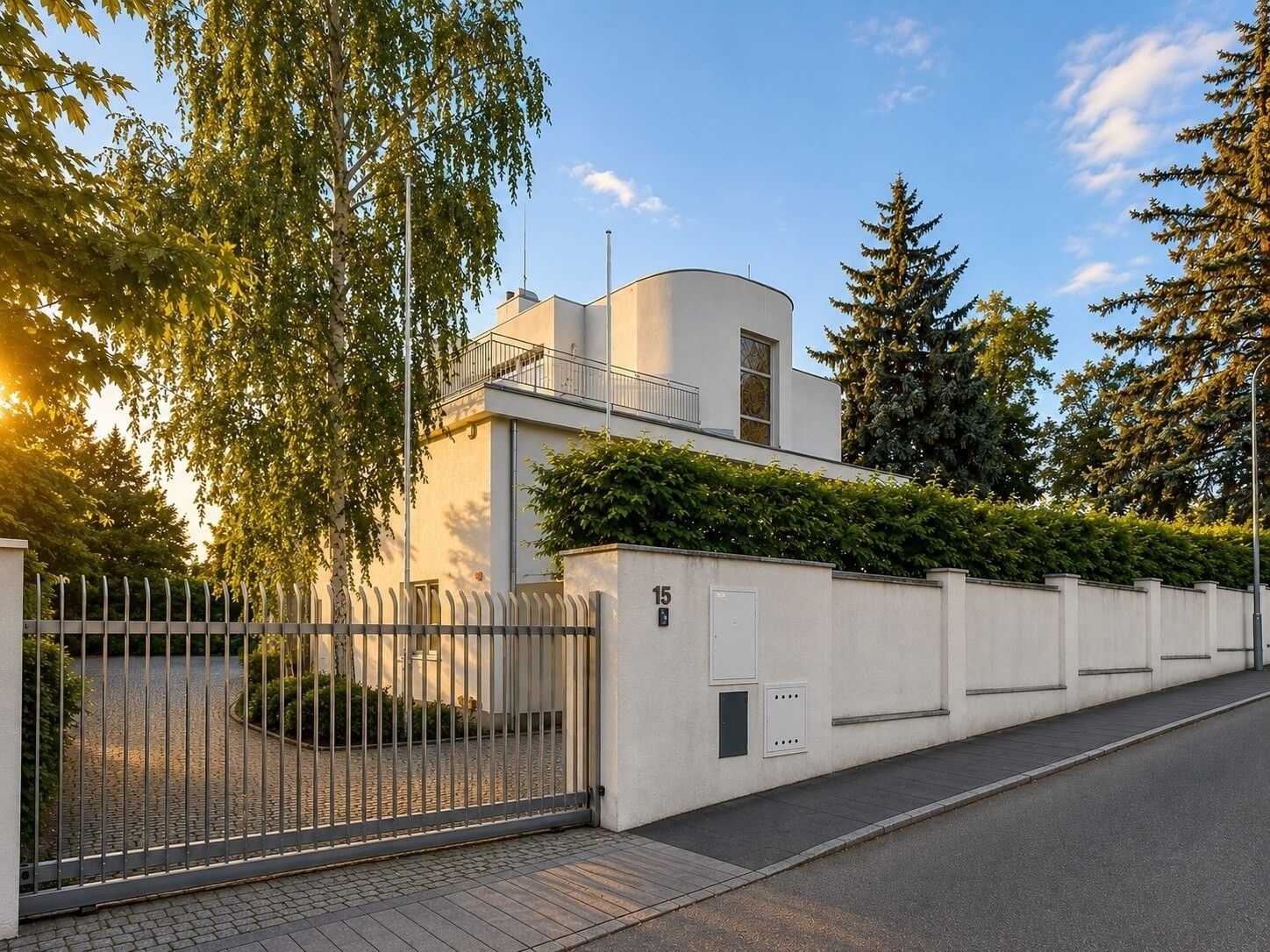 Pronájem vila - Barrandovská 155, Praha, 1 200 m² - 5