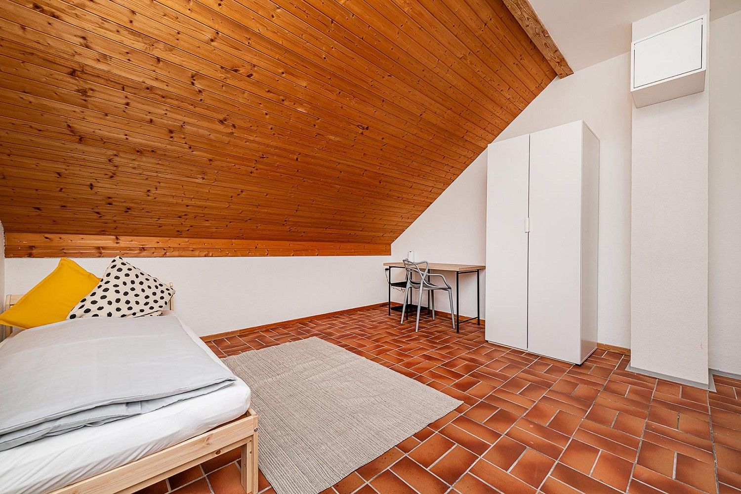 Byty, Praha - Lipence, okres Praha 16, Hlavní město Praha, 15 m² - 1