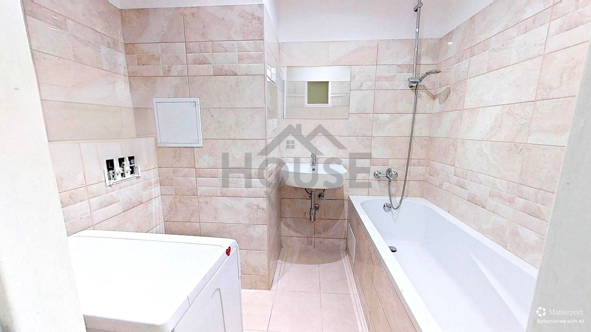 Prodej byt 2+kk - Neapolská, Praha, 45 m²