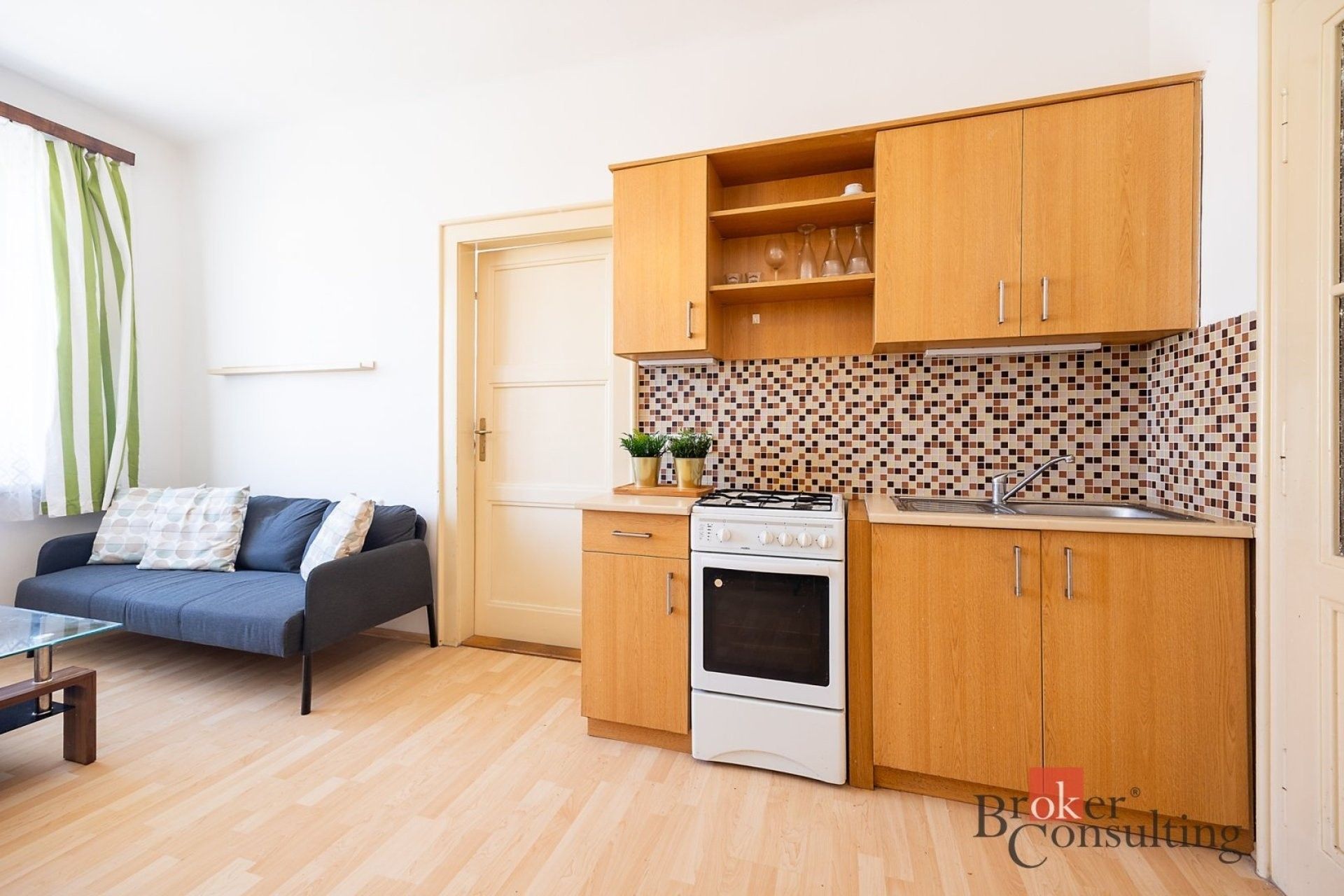 2+kk, Koněvova, Praha, 47 m² - 2