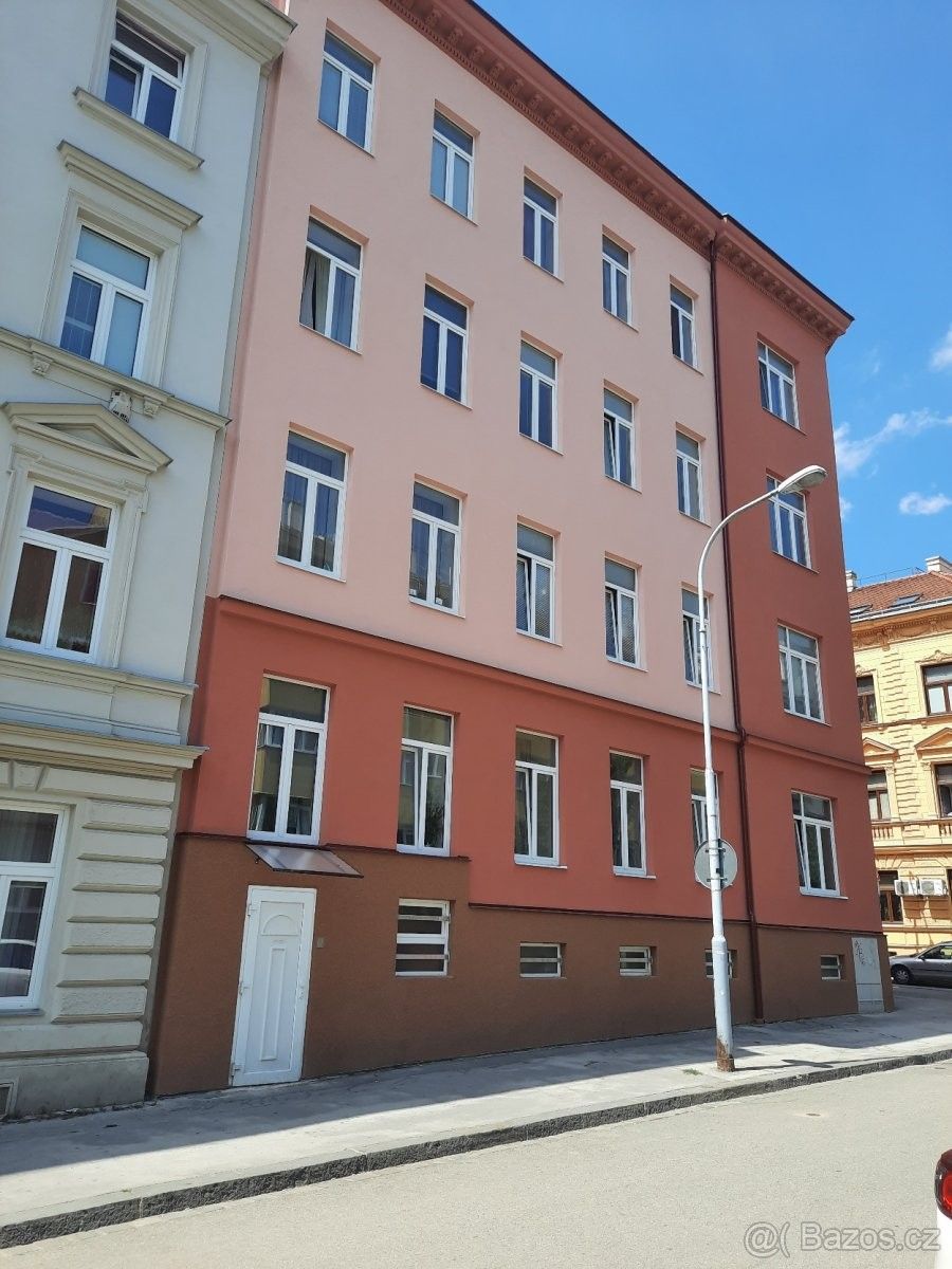 Prodej sklad - Brno, 602 00, 216 m²