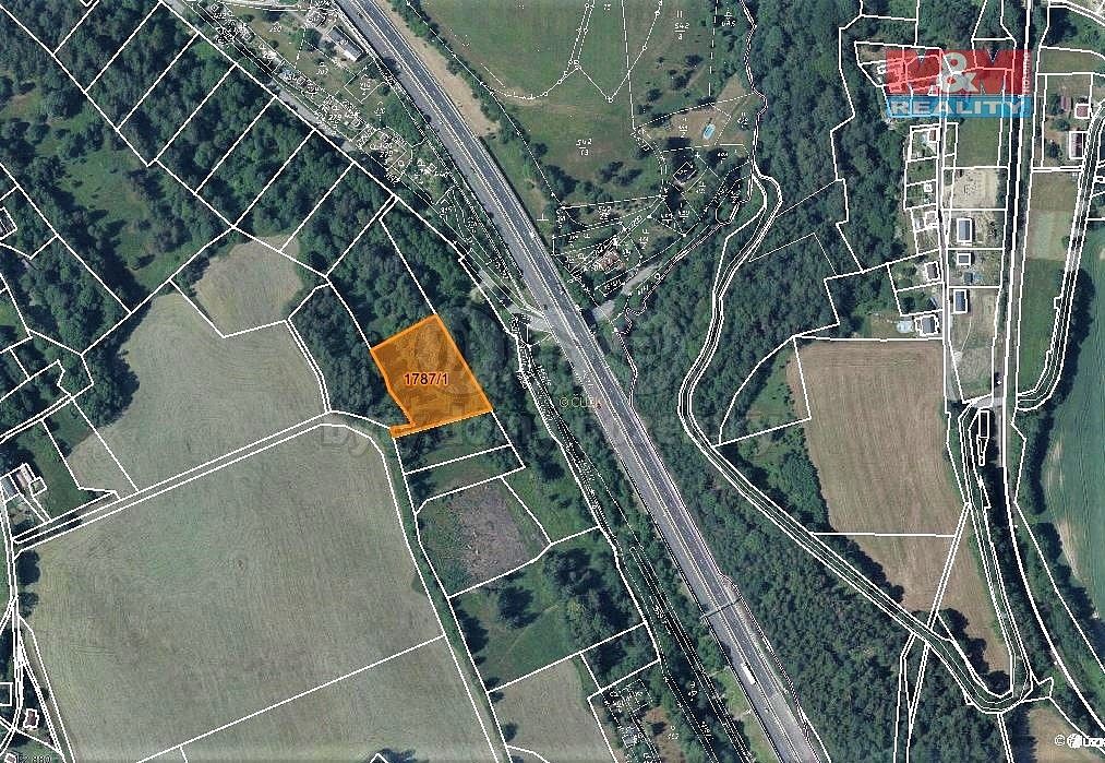 Louka, 3 780 m²