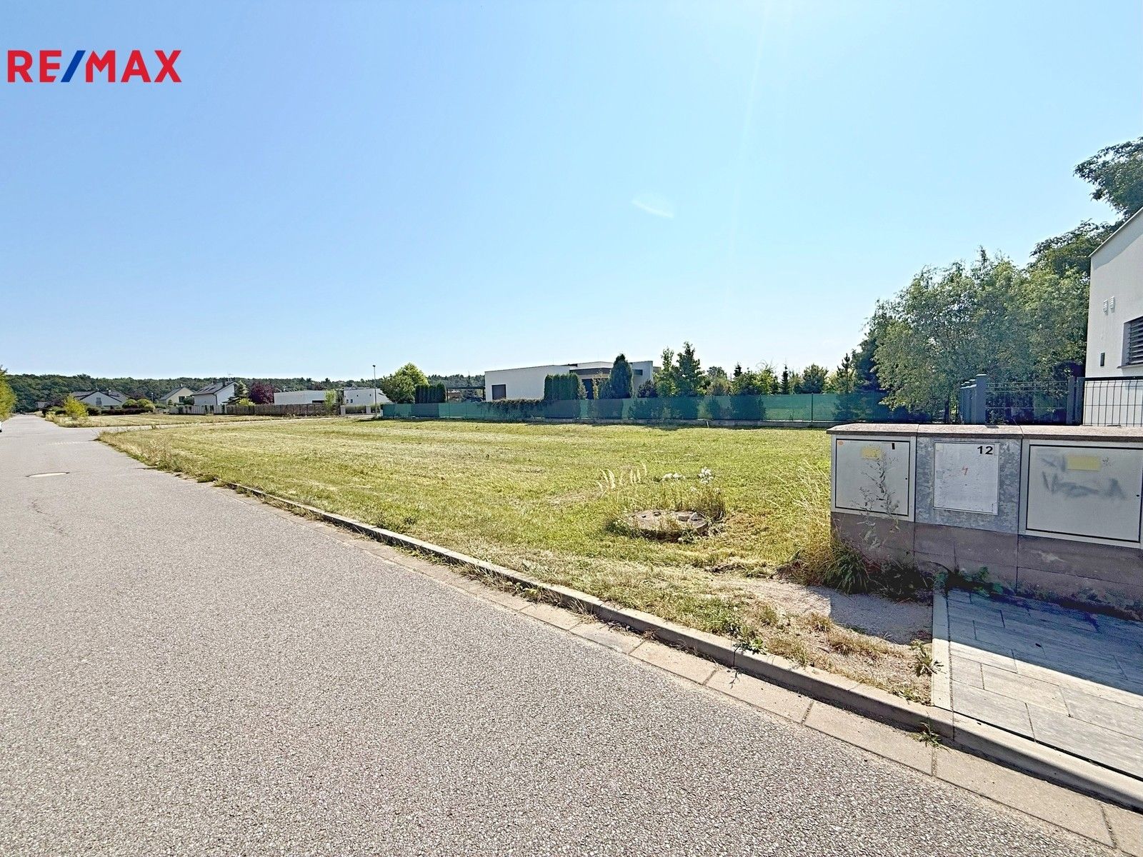 Prodej pozemek pro bydlení - Spojil, 893 m²