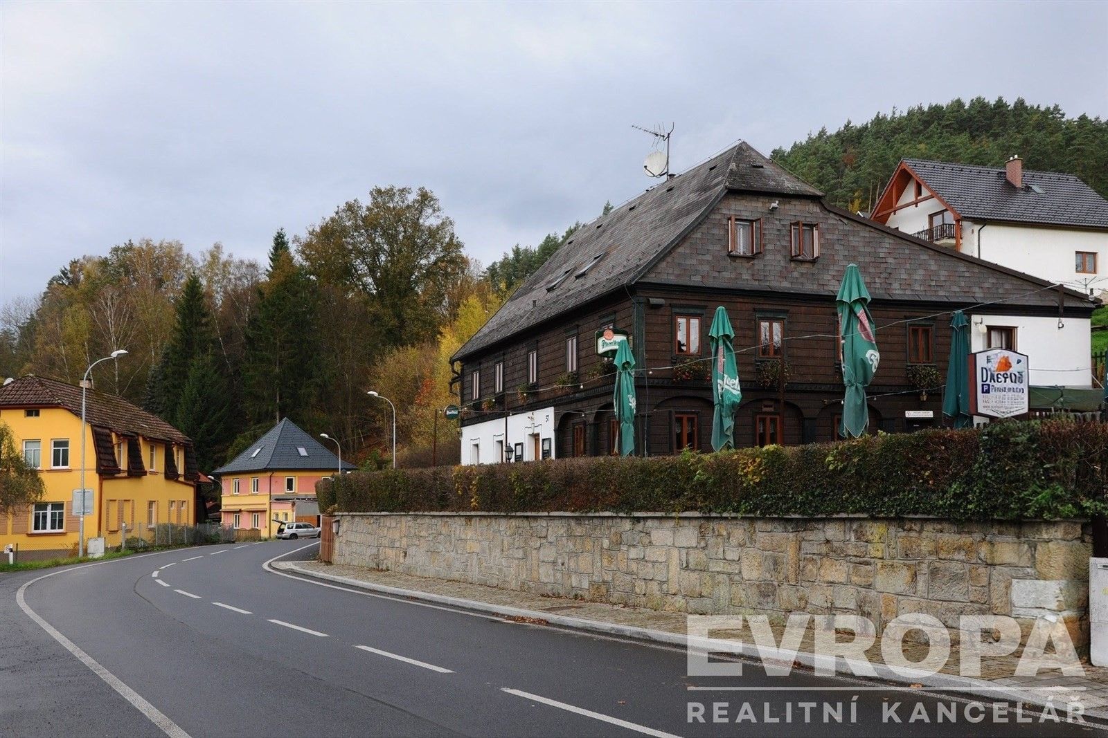 Prodej ubytovací zařízení - Jetřichovice, 650 m²