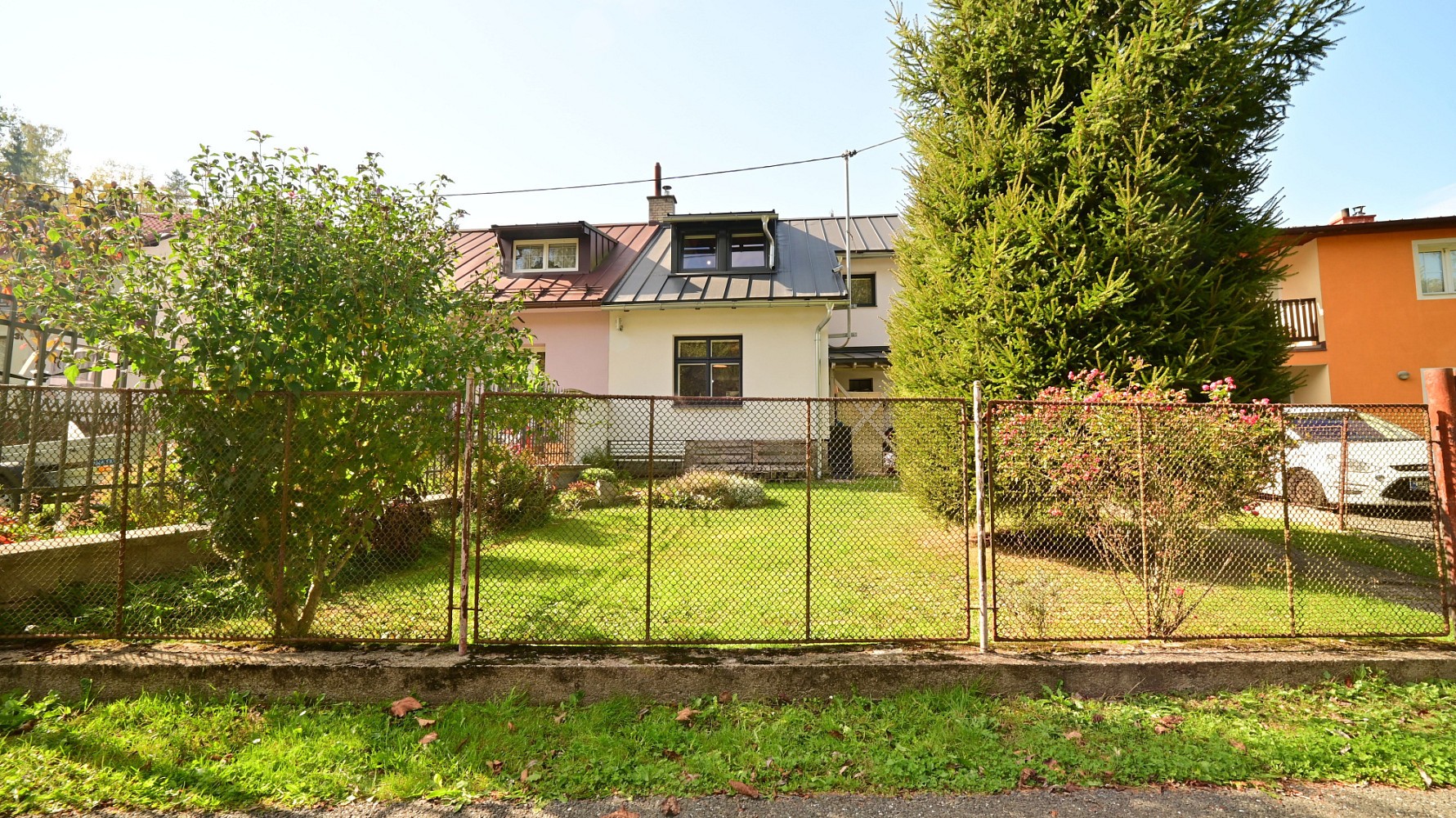 Rodinné domy, Hvězdonice, okres Benešov, 135 m² - 2