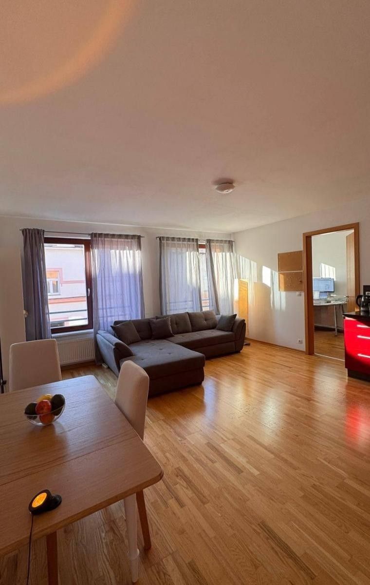 3+kk, Lovčenská, Praha, 66 m²