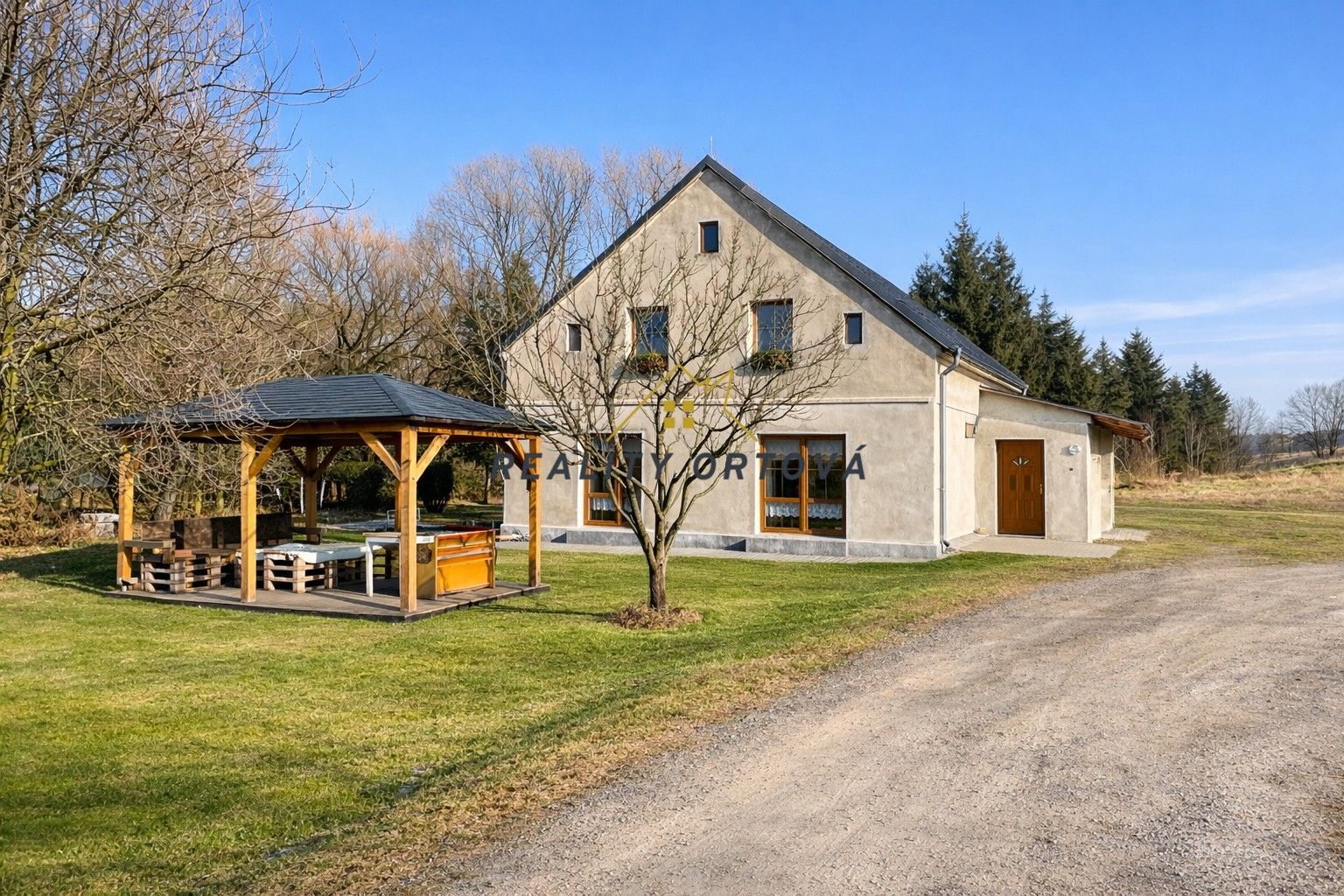 Rodinné domy, Arnoltice, Bulovka, 191 m²