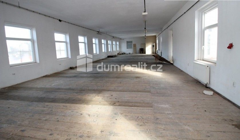 Pronájem sklad - Aš, 352 01