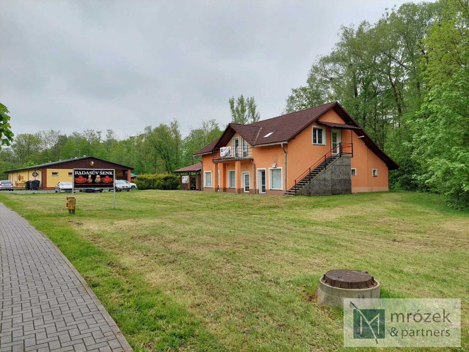 Prodej obchodní prostory - Třanovice, 320 m²