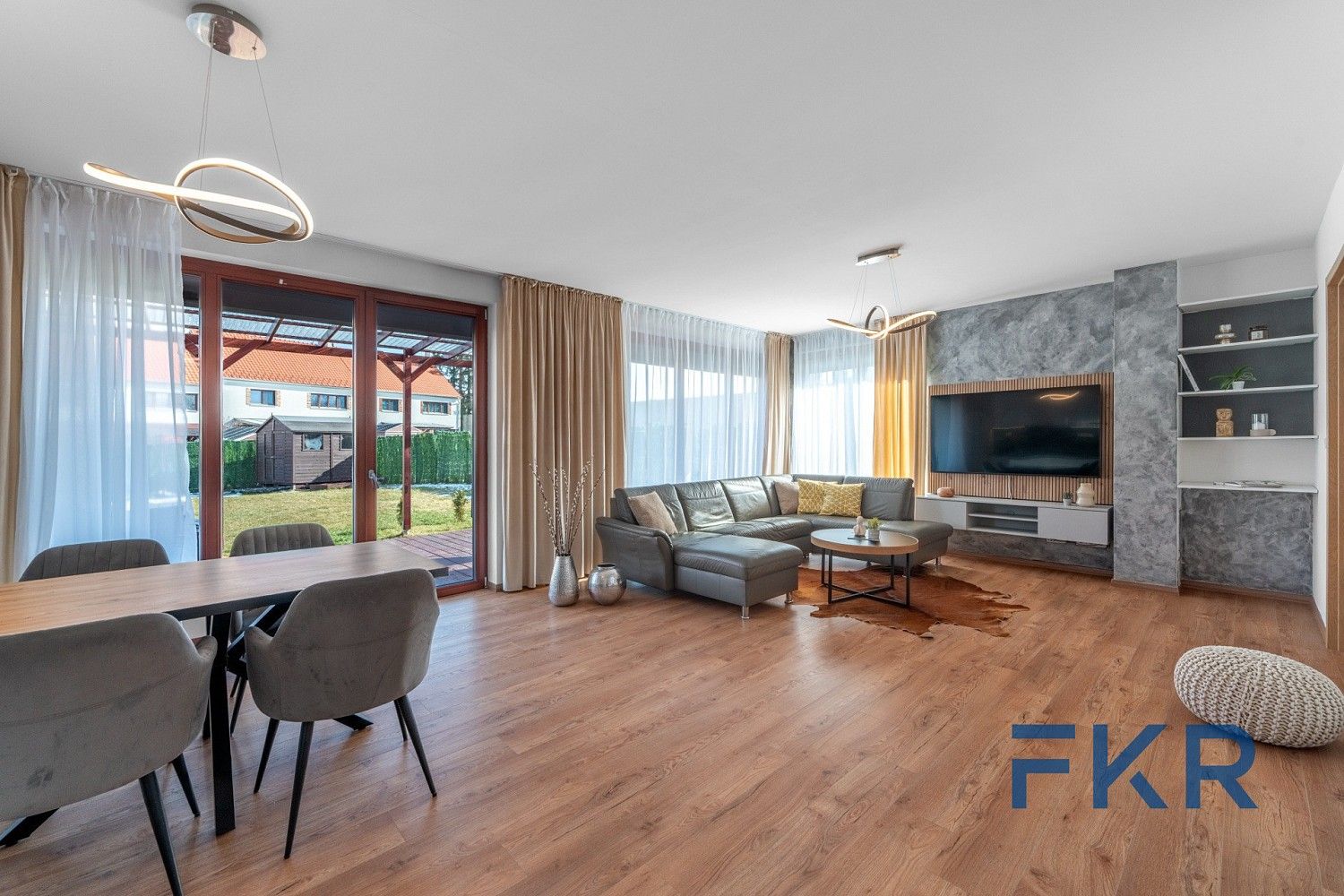 Prodej rodinný dům - Zásmuky, okres Kolín, Středočeský kraj, 143 m² - 2