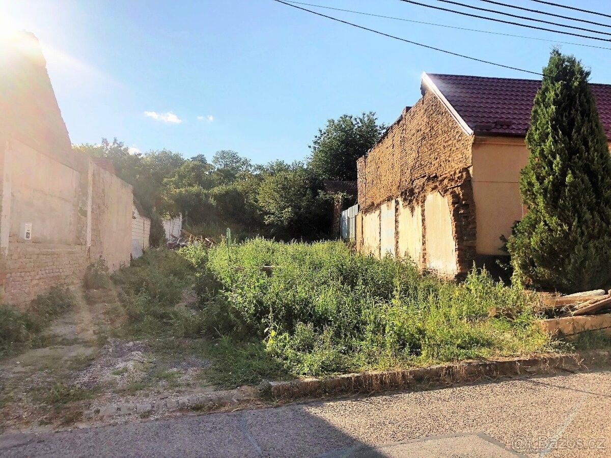 Pozemky pro bydlení, Uherské Hradiště, 686 01