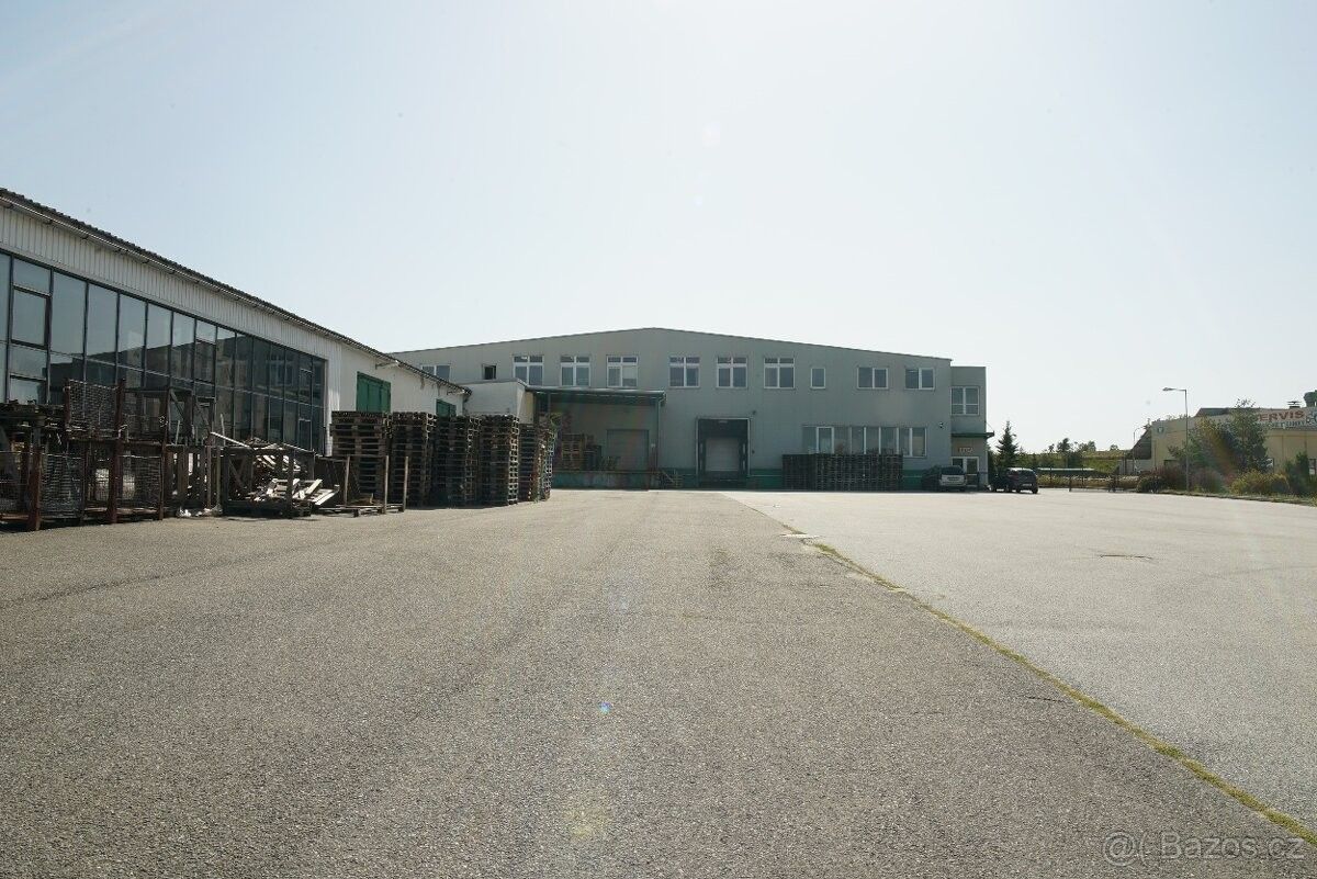 Sklady, Velké Meziříčí, 594 01