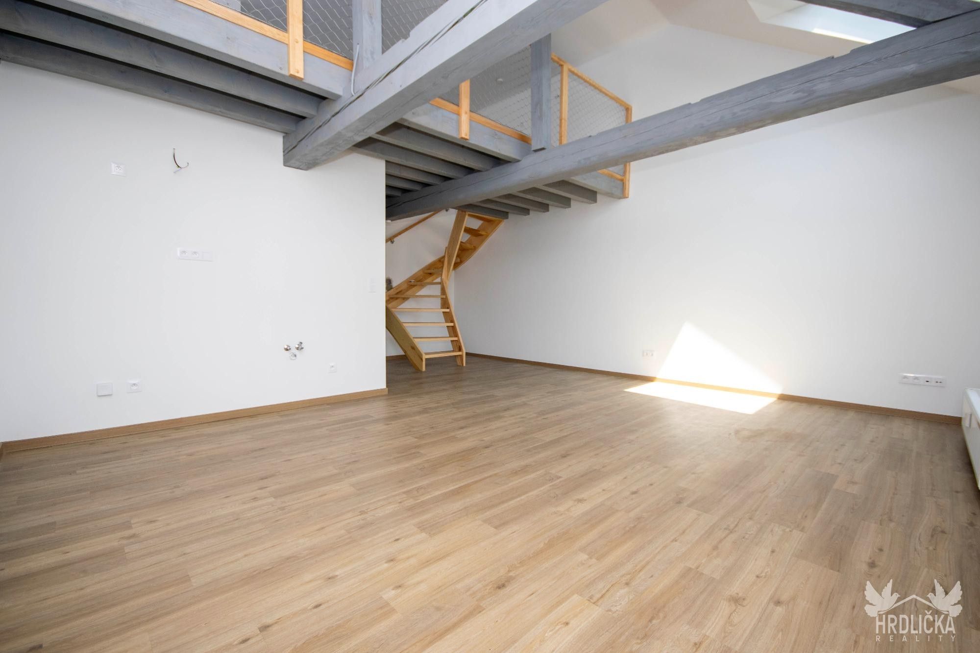 Prodej byt 1+kk - Pražské Předměstí, Písek, 52 m²