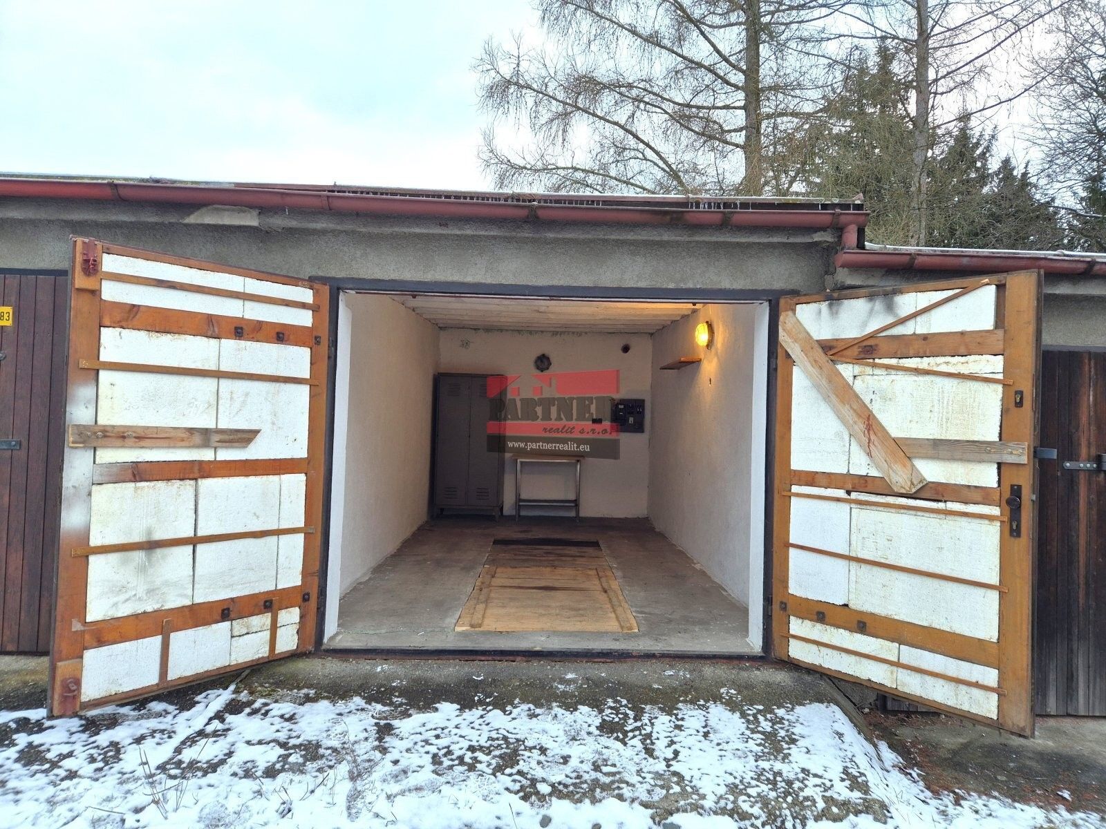 Garáže, Sezimovo Ústí, 18 m²