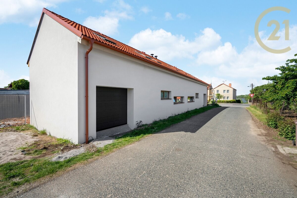 Rodinné domy, Ivančice, 664 91 - 1