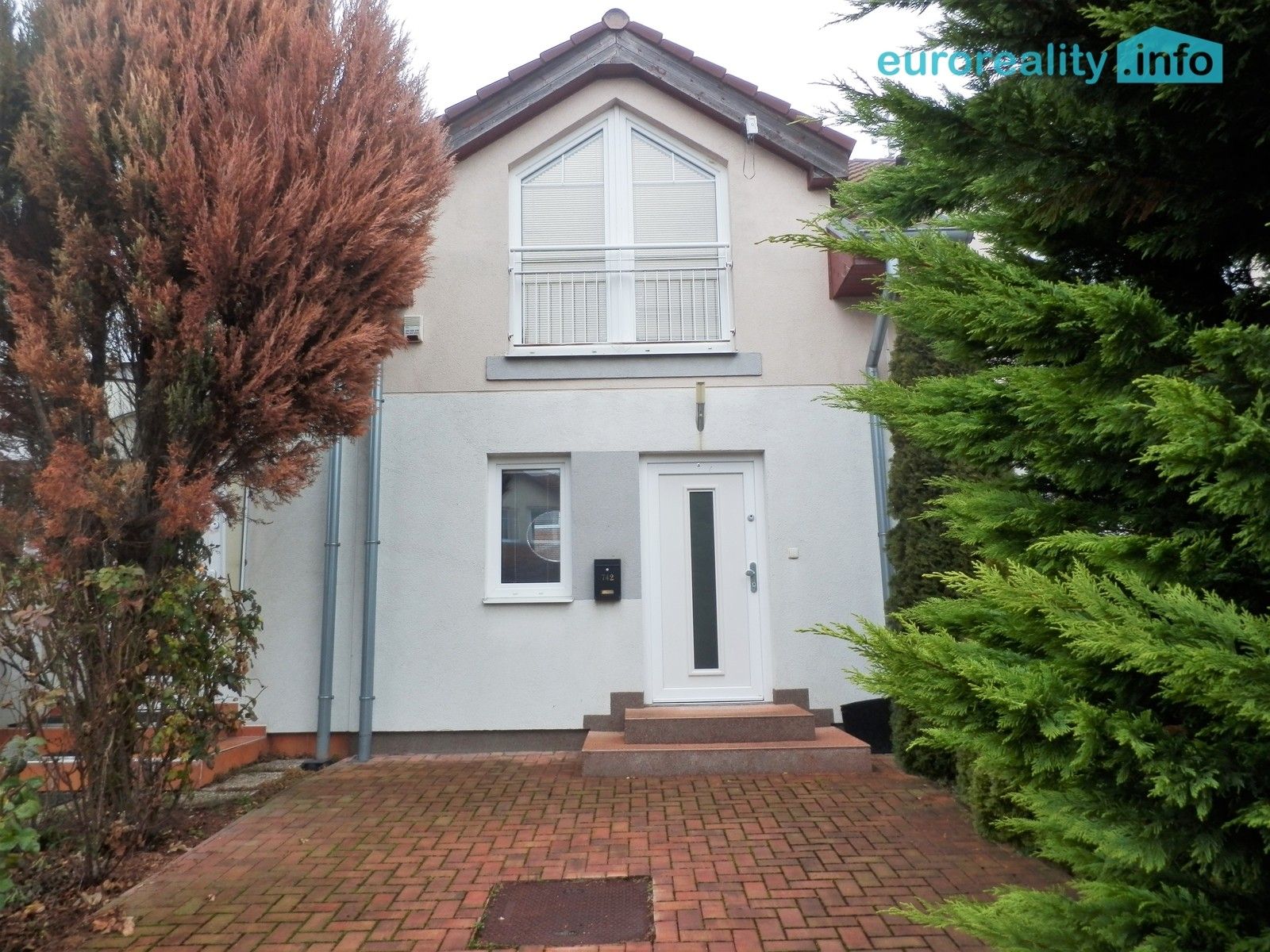 Rodinné domy, Bašť, 88 m²