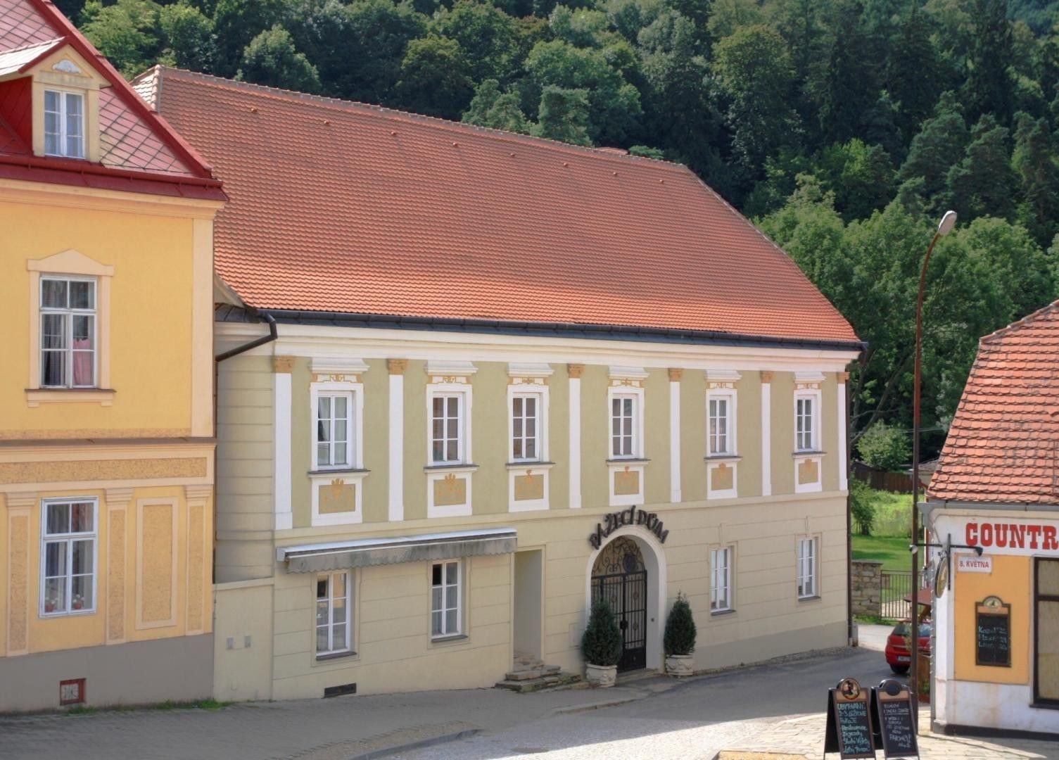 Rodinné domy, Vranov nad Dyjí, 987 m² - 2