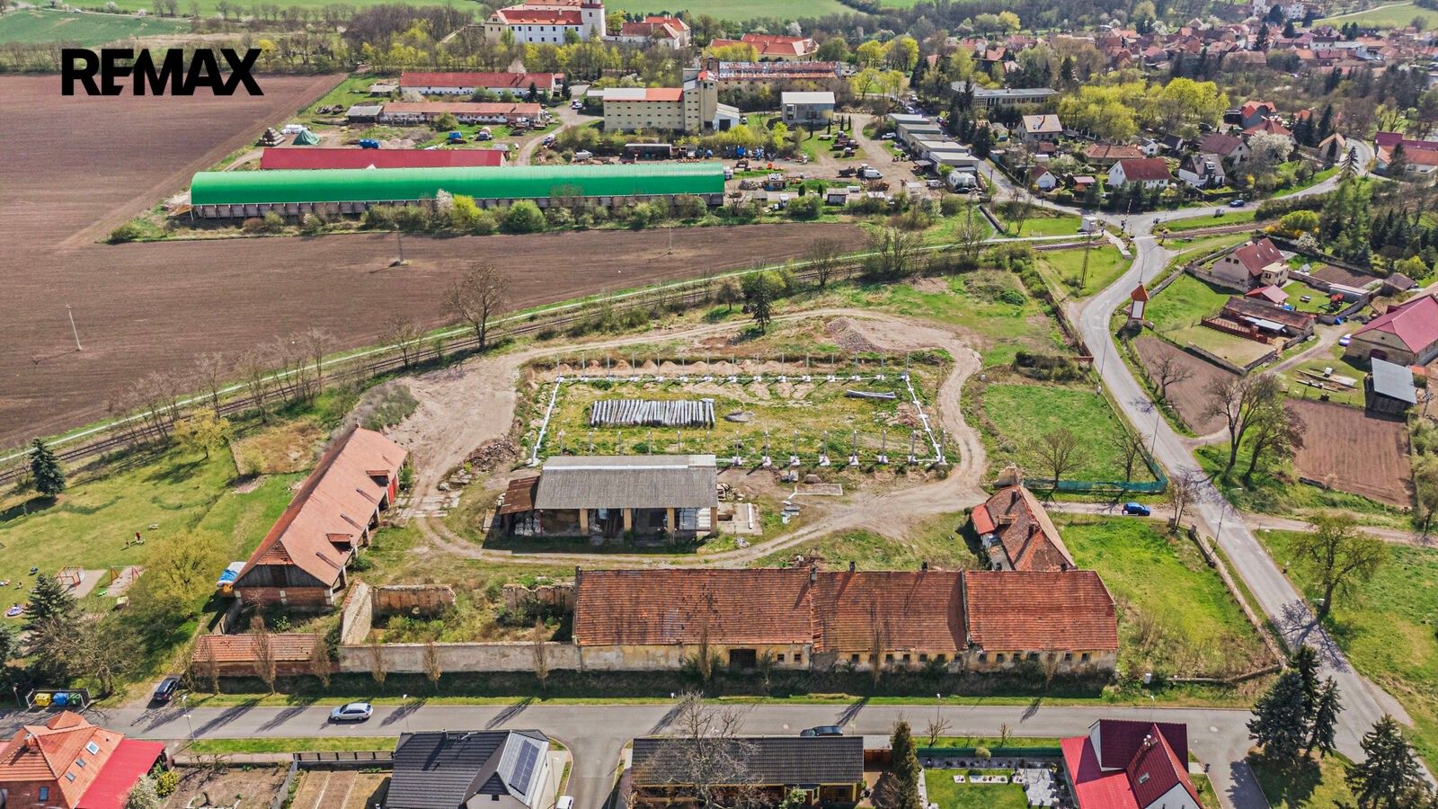 Pozemek pro bydlení · 827 m² · Jimlín - 3