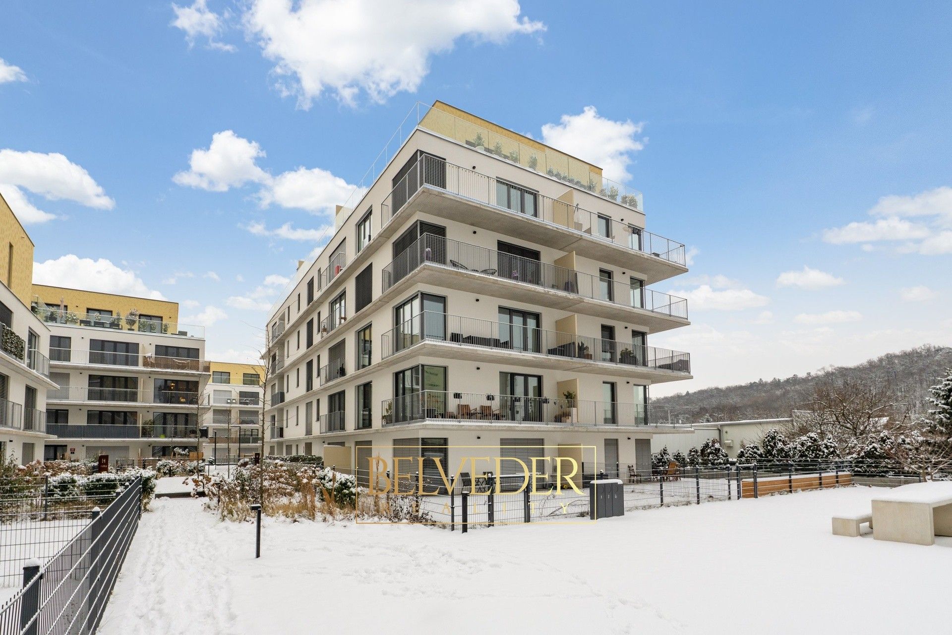 2+kk, Šenácká, Praha, 53 m²