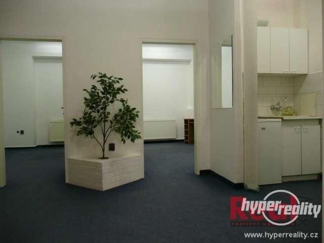 Pronájem kancelář - Bayerova, Brno, Veveří, 13 m²