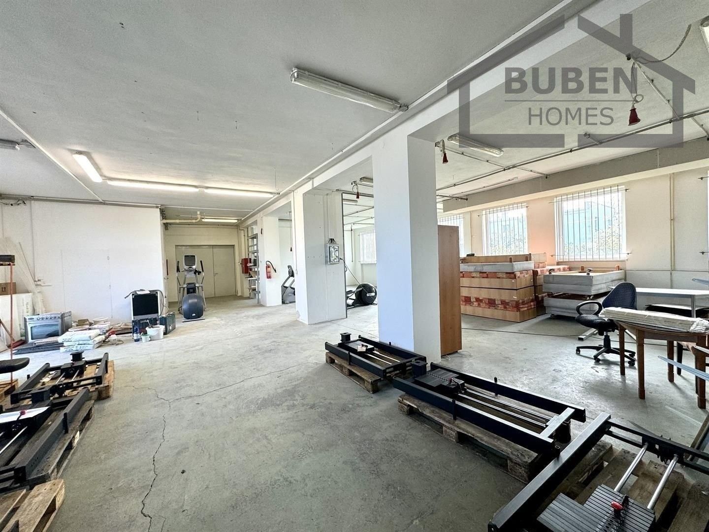 Sklad · 330 m² · Zámecká 964, Planá - 4