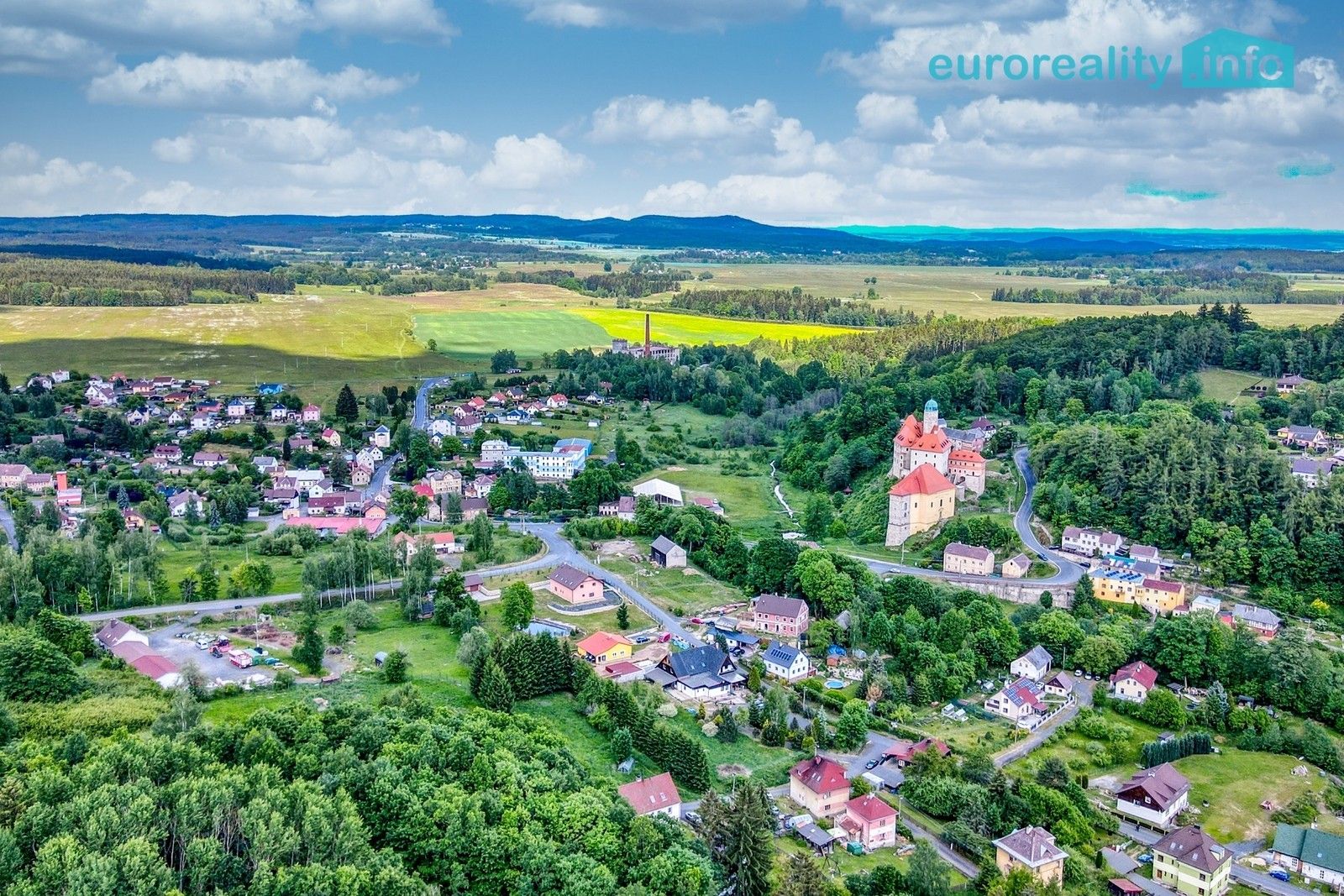 Prodej pozemek pro bydlení - Libá, 1 745 m² - 5
