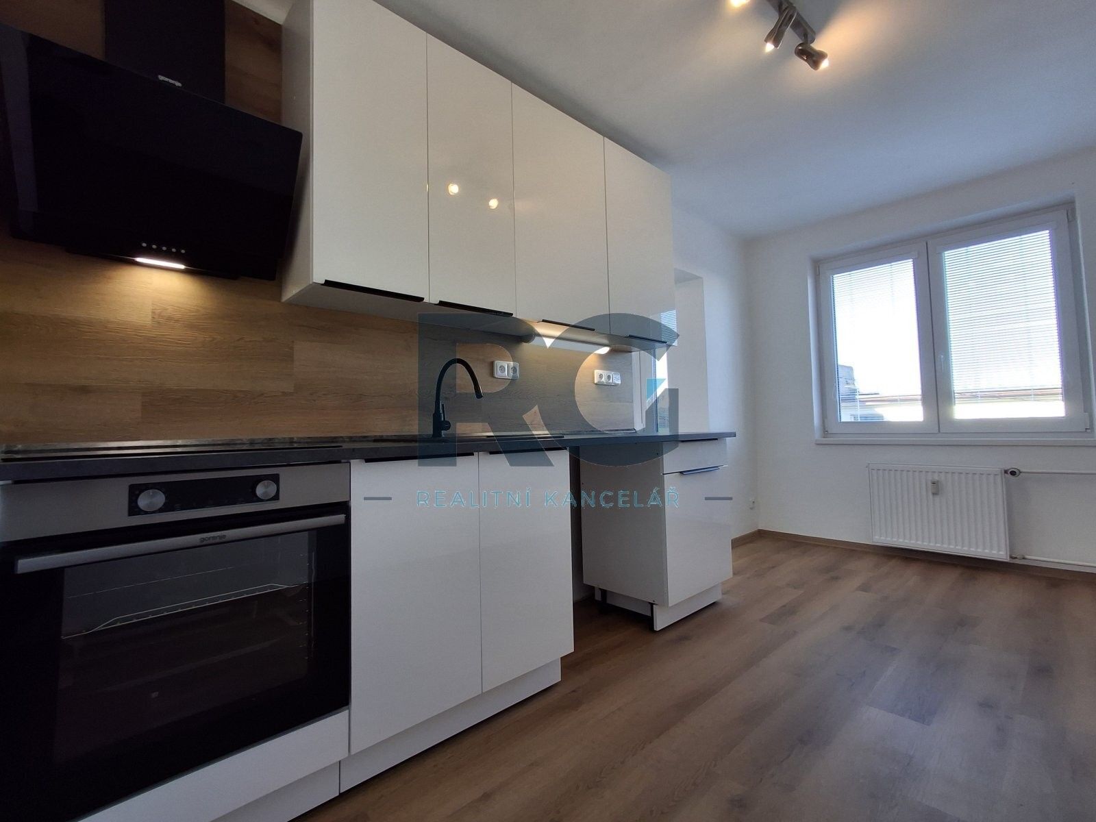 Byt 2+1, 65 m²