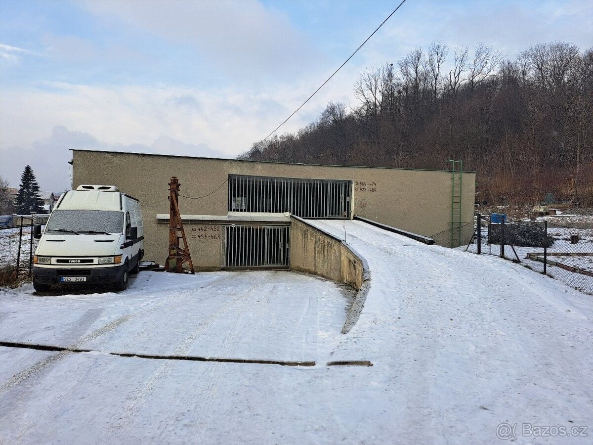 Garáže, Valašské Meziříčí, 757 01