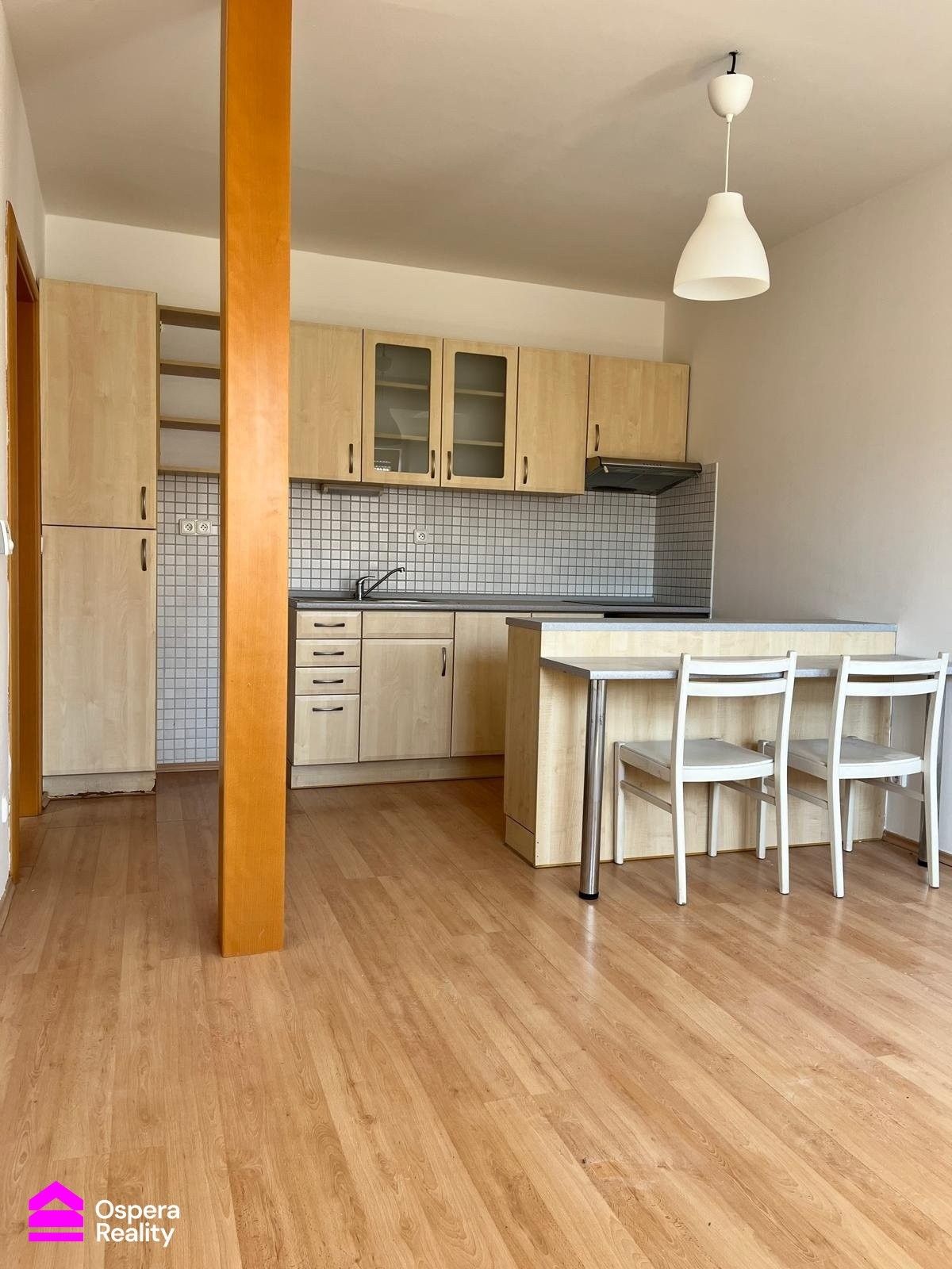2+kk, Bezručova, Znojmo, 37 m²