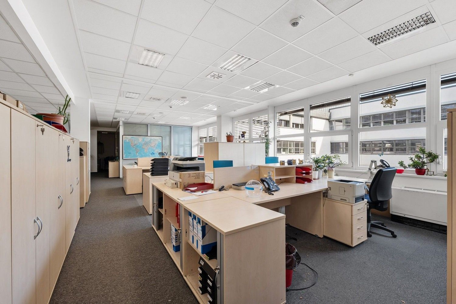 Kancelář · 2 208 m² · Praha - 4