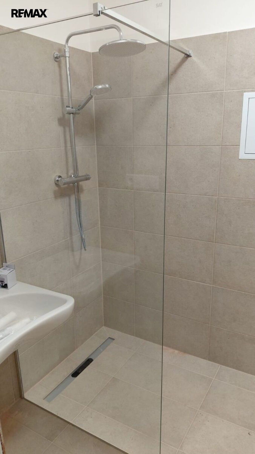 Byt 2+kk · 70 m² · Moskevská 1587, Karlovy Vary - 4
