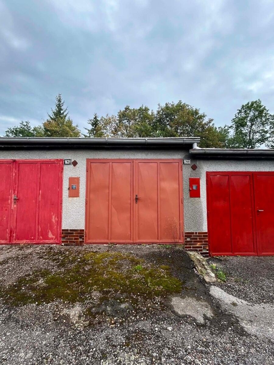 Garáže, Pelhřimov, 393 01