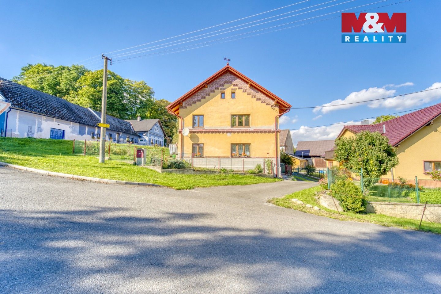 Rodinné domy, Dlažov, 223 m²