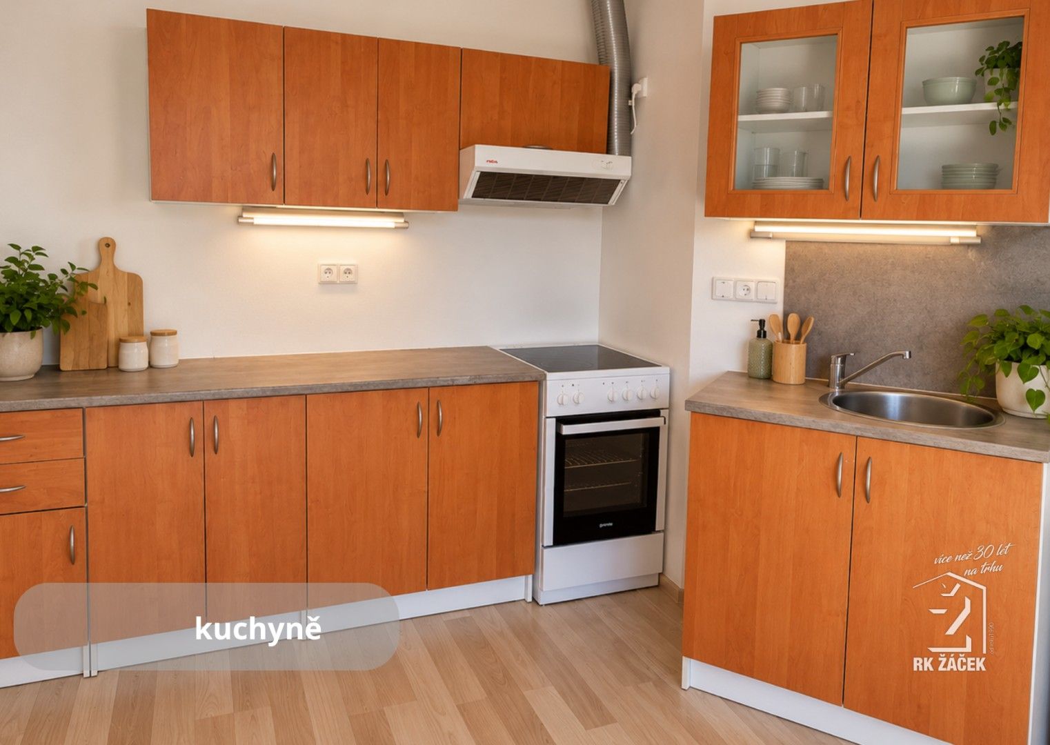 Pronájem byt 2+kk - Lidická tř. 2253, České Budějovice 7, 45 m² - 5