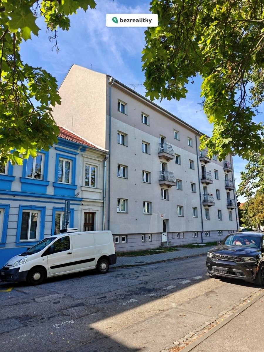 3+1, Jeremiášova 1394, České Budějovice 3, 61 m² - 1